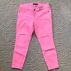 Torrid pink skinny jeans